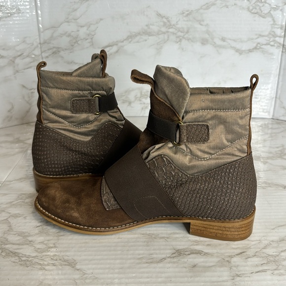 Daniella lehavi ladies wrap around straps ankle boots size 6.5 - Picture 6 of 9